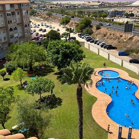 Nice And Central Apartment Torrevieja Exterior photo